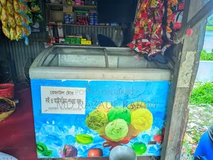 আইসক্রিমের ড্রিফ ফ্রিজ