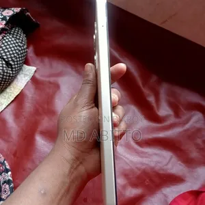 Realme Note 70T 128 GB Bronze