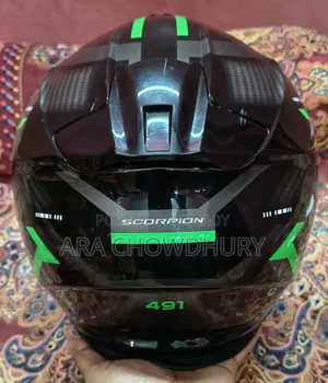 Scorpion Full Carbon Satisfy Helmet