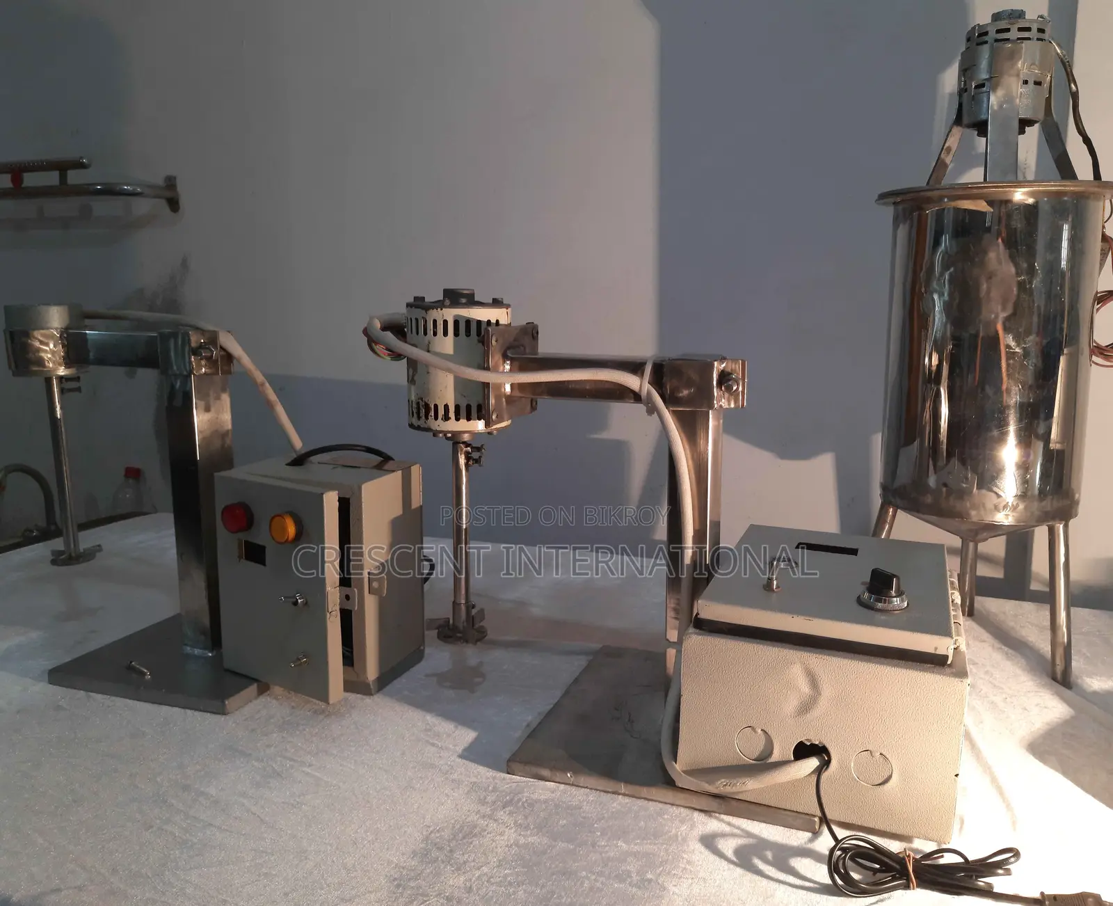 Lab Mixer for Liquid