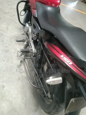 Bajaj Pulsar 150 2011 Red