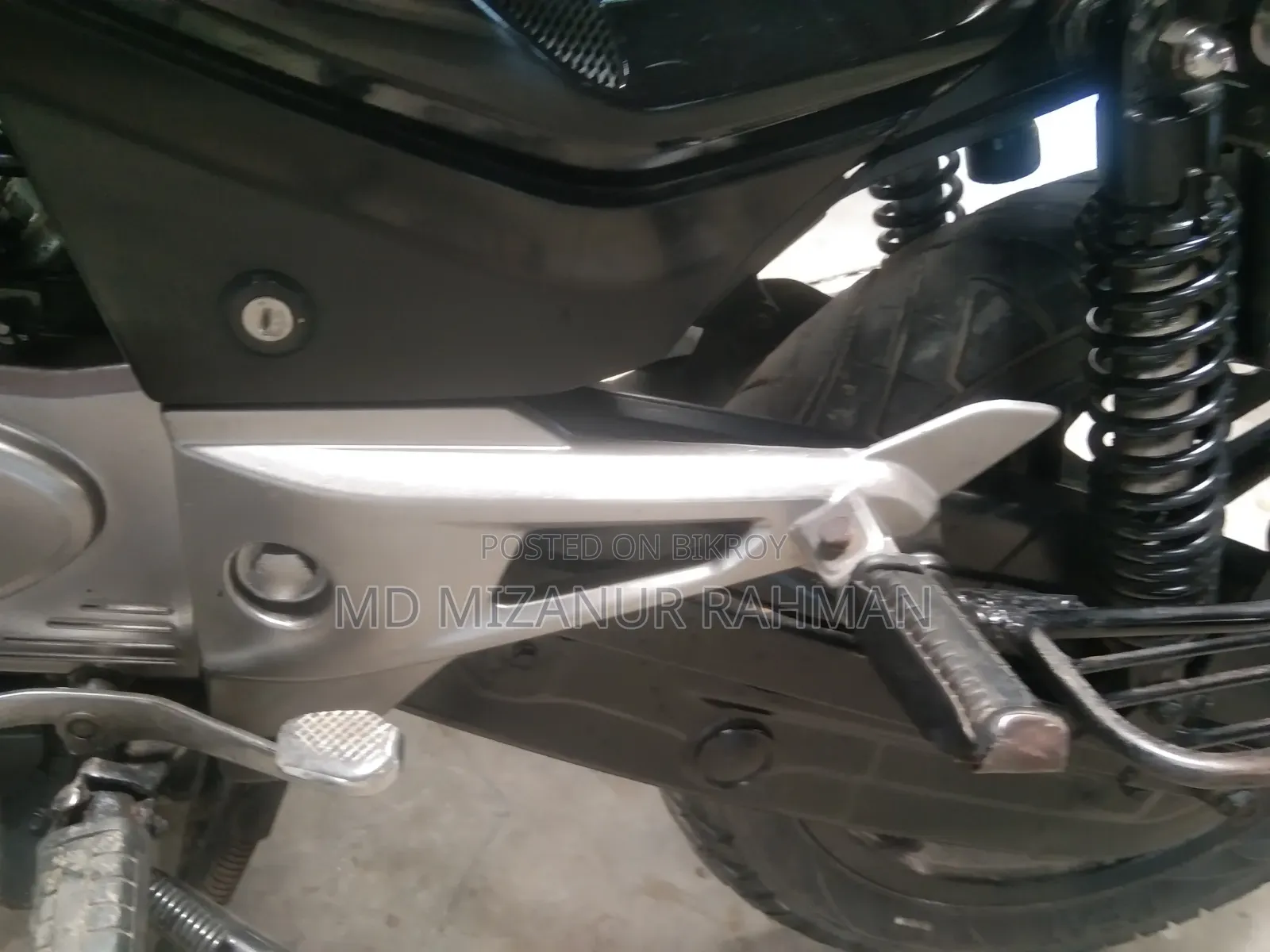 Bajaj Pulsar 150 2011 Red