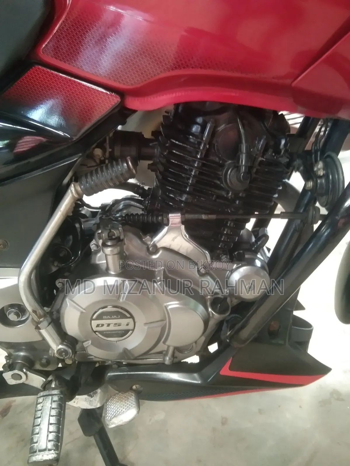 Bajaj Pulsar 150 2011 Red