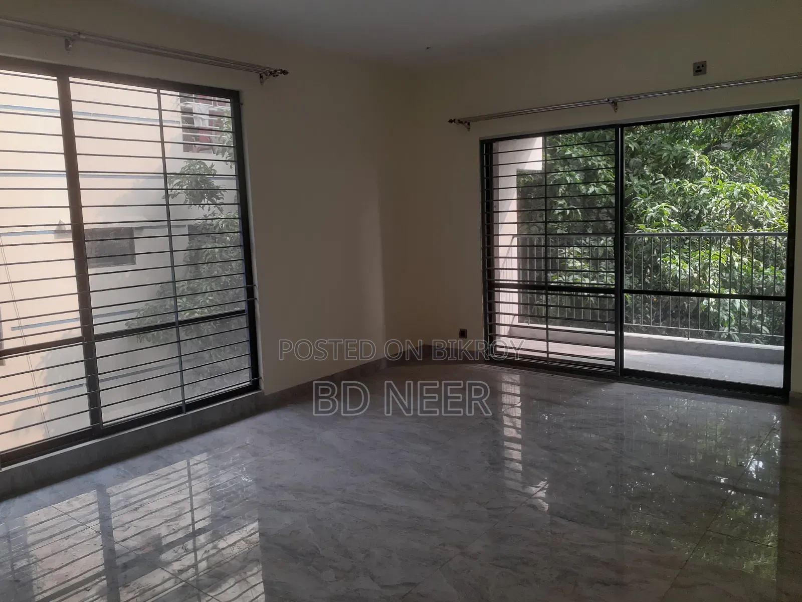 4bdrm Apartment in Gulshan for Rent