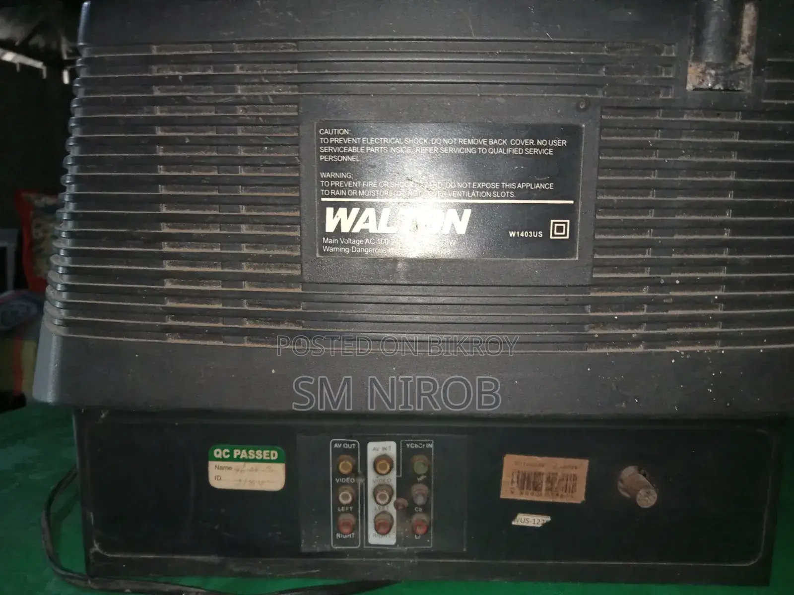 Absolutely fresh Walton 14-inch Box TV