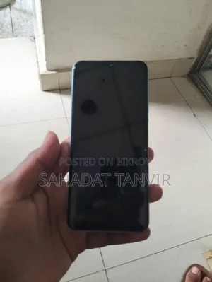 Vivo Y75 128 GB