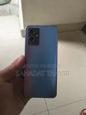 Vivo Y75 128 GB