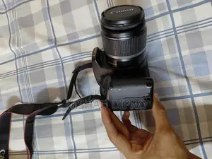 Canon 1000d