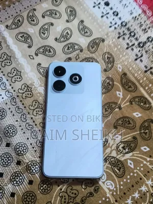Symphony MAX 10 32 GB Blue