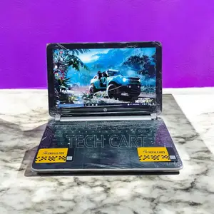 Laptop HP 14-Ep0063 8GB Intel Core I5 HDD 500GB