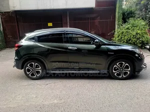 Honda Vezel 2014 Green