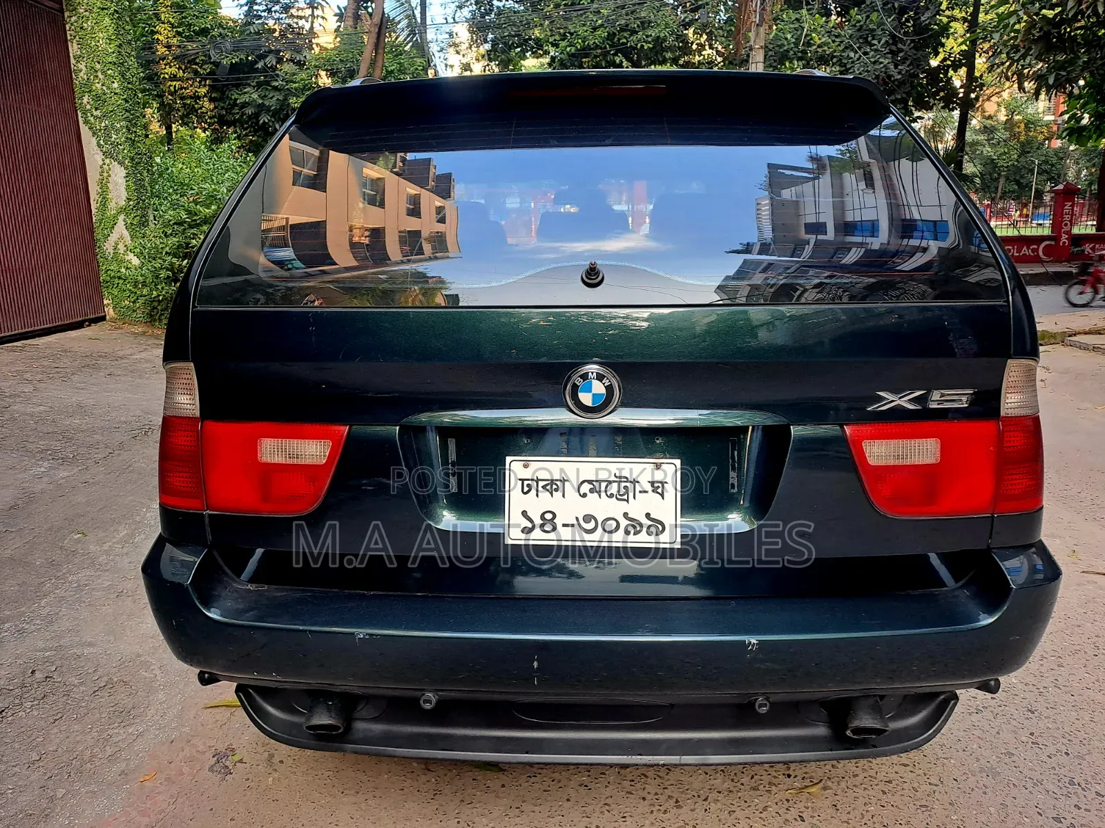 BMW X5 2001 Green