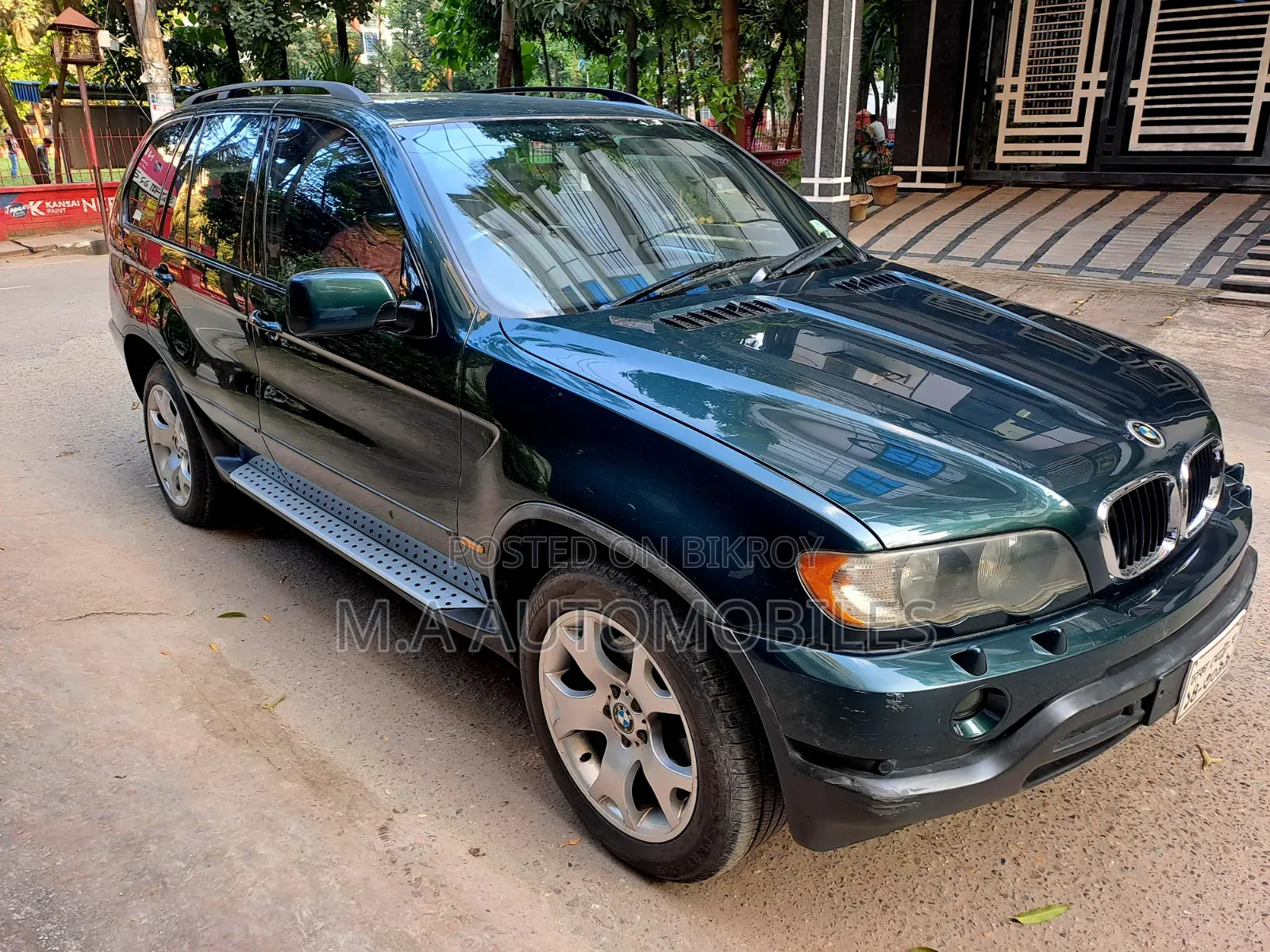 BMW X5 2001 Green
