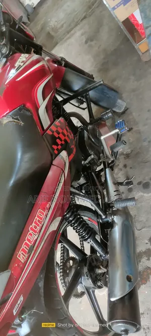 TVS Metro 2024 Red