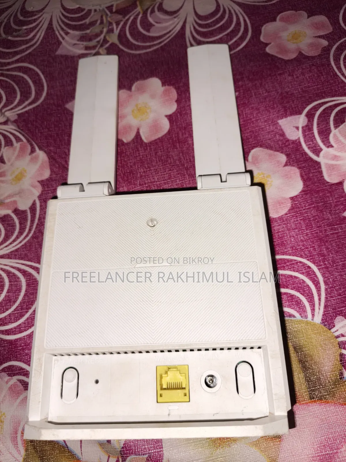 Robi WiFi Router Included