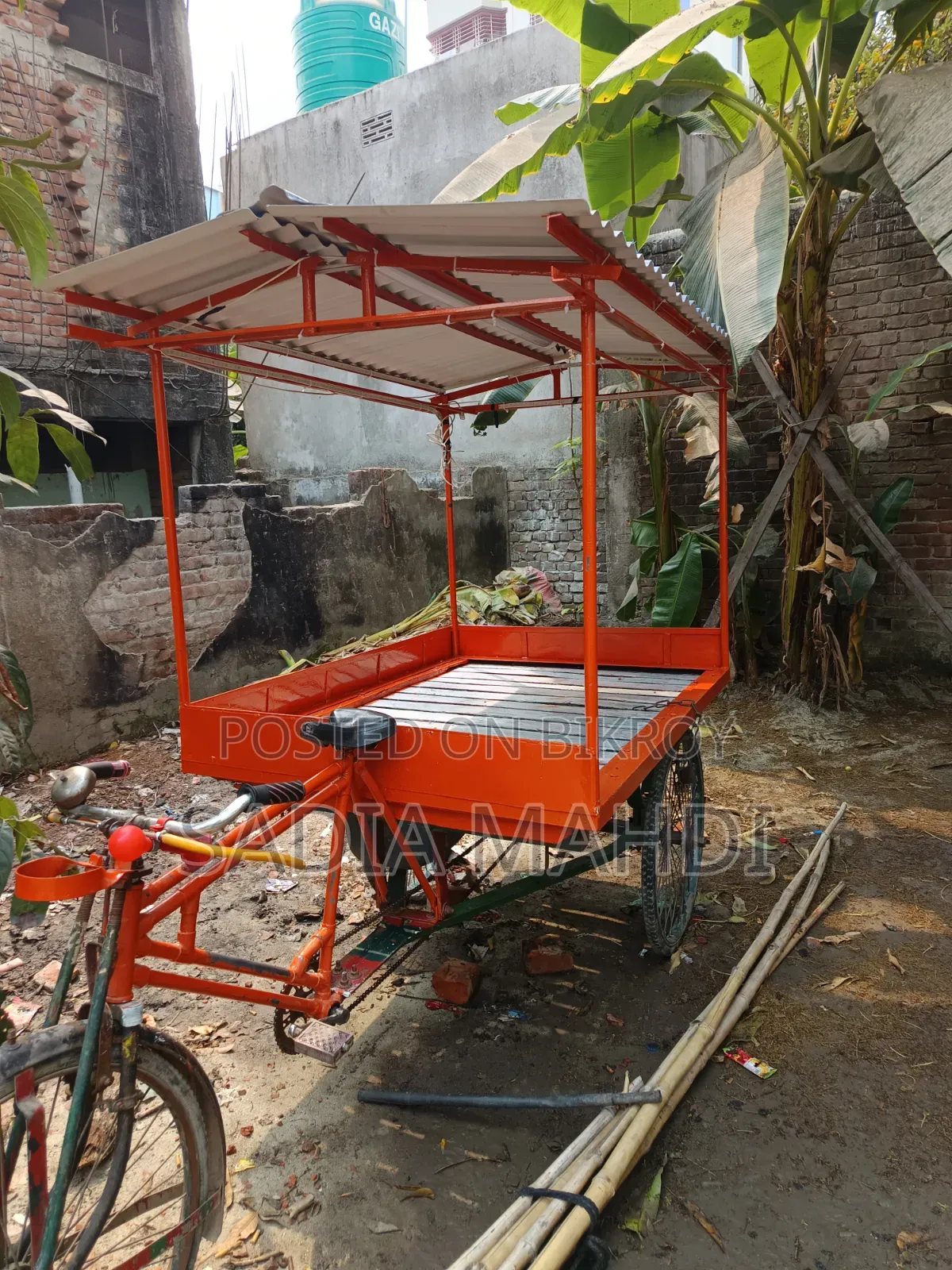 ৩ চাকার নতুন মালবাহী ভ্যান (ছাউনি সহ)