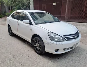 টয়োটা অ্যালিওন ২০০৪ সাদা