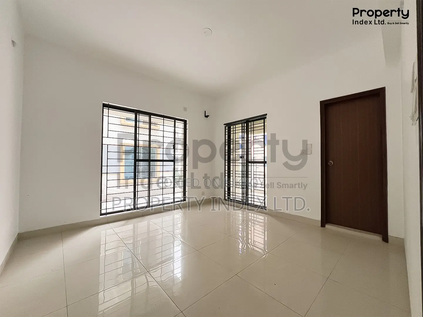3bdrm Apartment in Basundhara for Sale