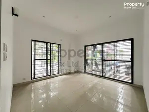 3bdrm Apartment in Basundhara for Sale