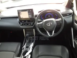 Toyota Corolla Cross 1.8 Hybrid FWD 2022 Black