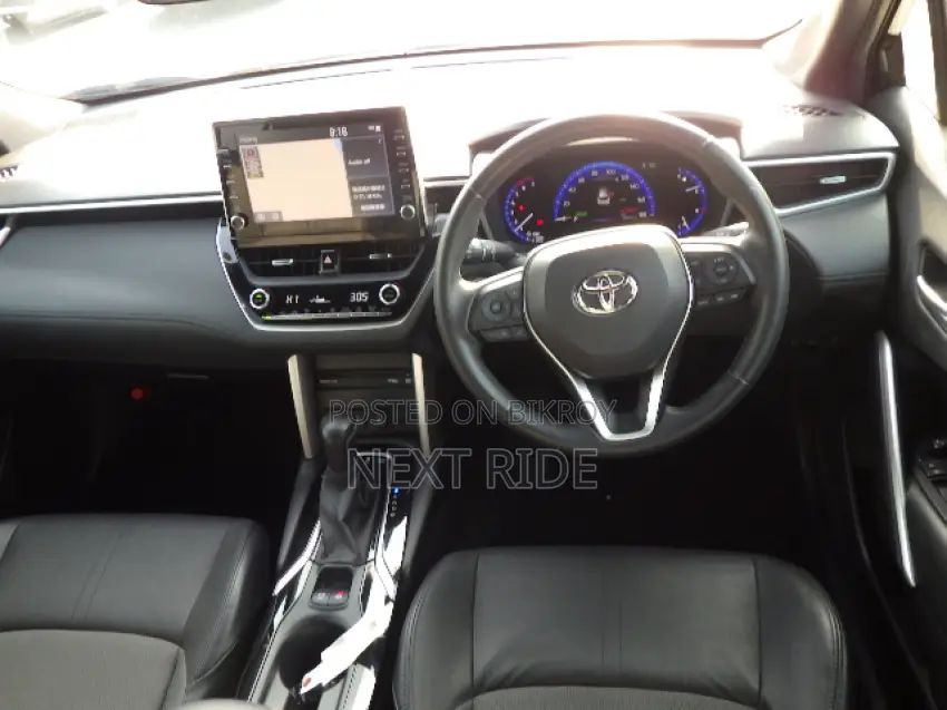 Toyota Corolla Cross 1.8 Hybrid FWD 2022 Black