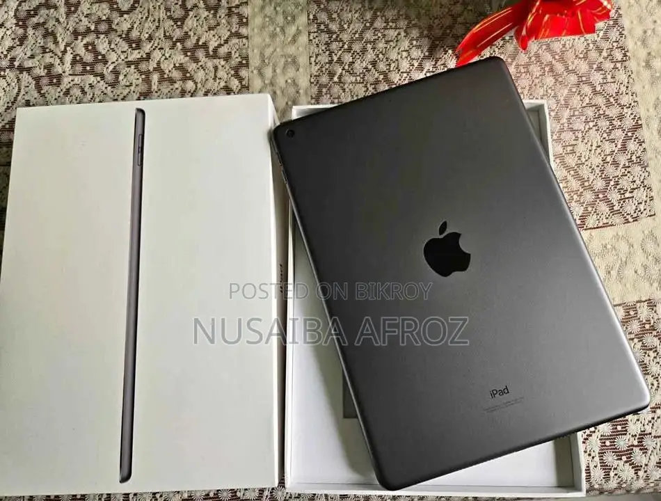 Apple iPad 10.2 (2021) 64 GB Black