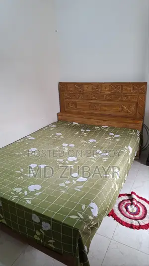 কড়াই কাঠের খাট ৫ ফুট * ৭ ফুট