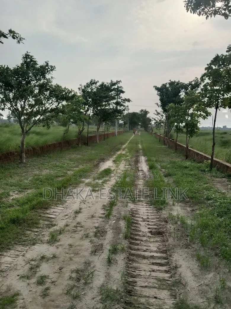 19 Decimal Land for Sale at Awal Market, Amin Bazar