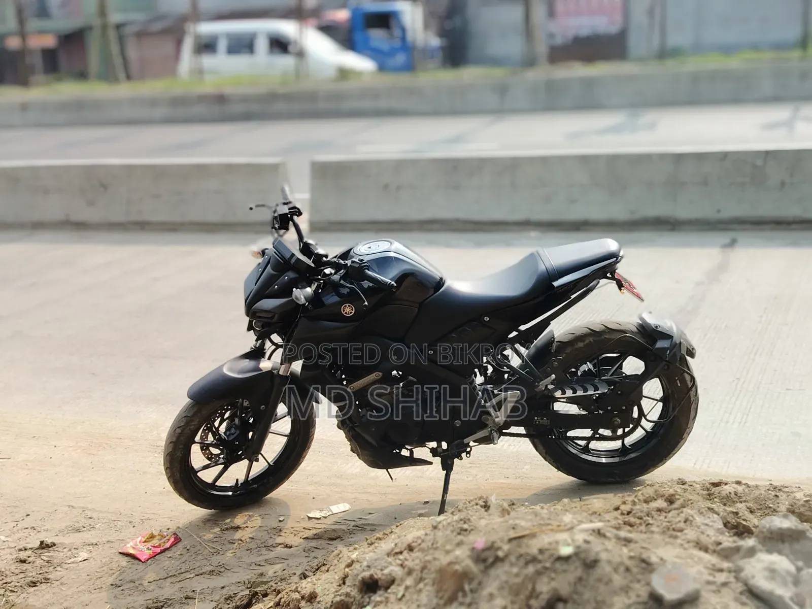 Yamaha R1 2022 Black