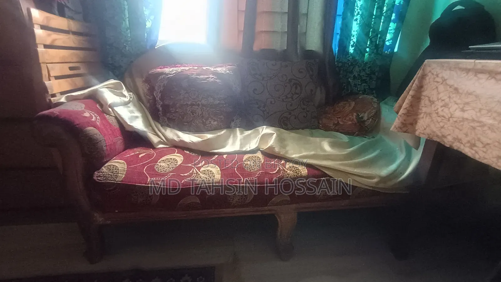 Teak Wood Divan