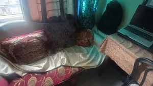 Teak Wood Divan