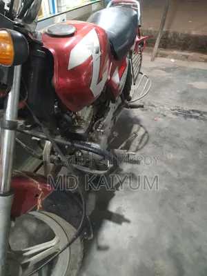 Bajaj CT 100 2017 Red