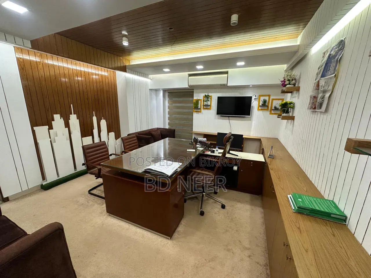 Commercial Fully Furnish 2200 SFT Office Space Rent in Gulshan