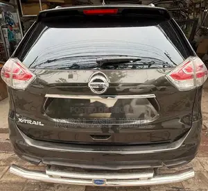 Nissan X-Trail 2.0 Petrol AWD 2016 Green
