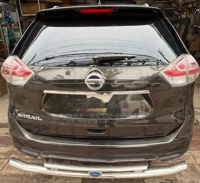 Nissan X-Trail 2.0 Petrol AWD 2016 Green