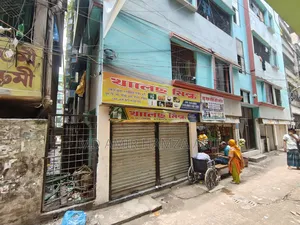 Furnished 20bdrm House for sale