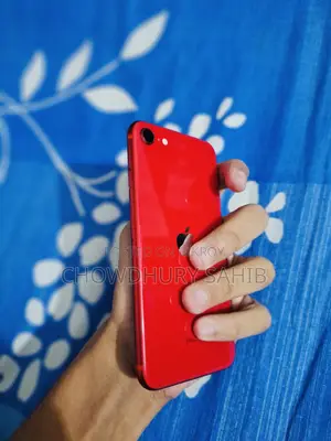 Apple iPhone SE (2020) 64 GB Red
