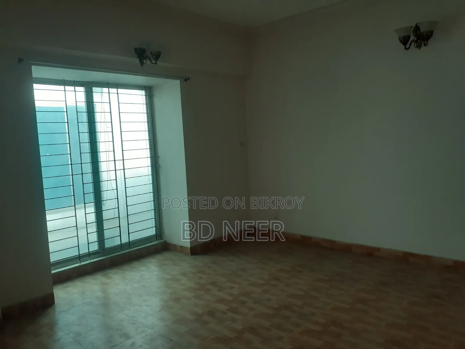 4-bedroom Apartment in Gulshan for Rent