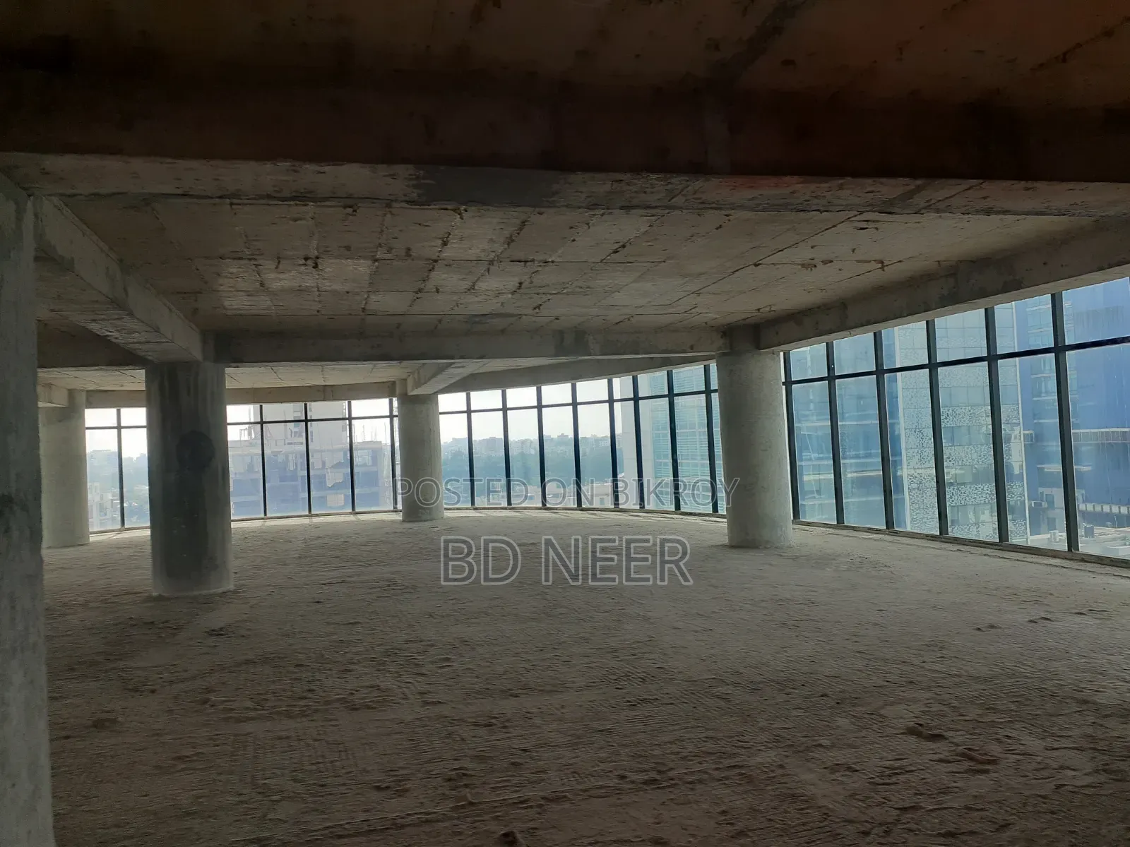 Commercial 2500 Square Feet Open Space for Rent in Gulshan-2