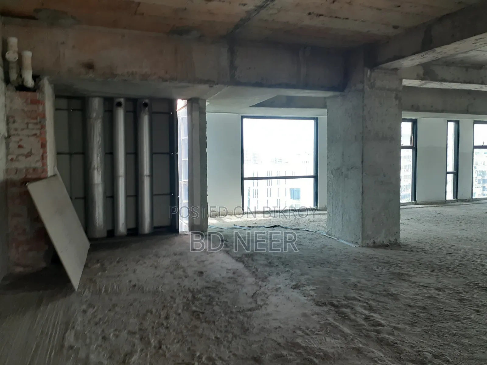 Commercial 2500 Square Feet Open Space for Rent in Gulshan-2