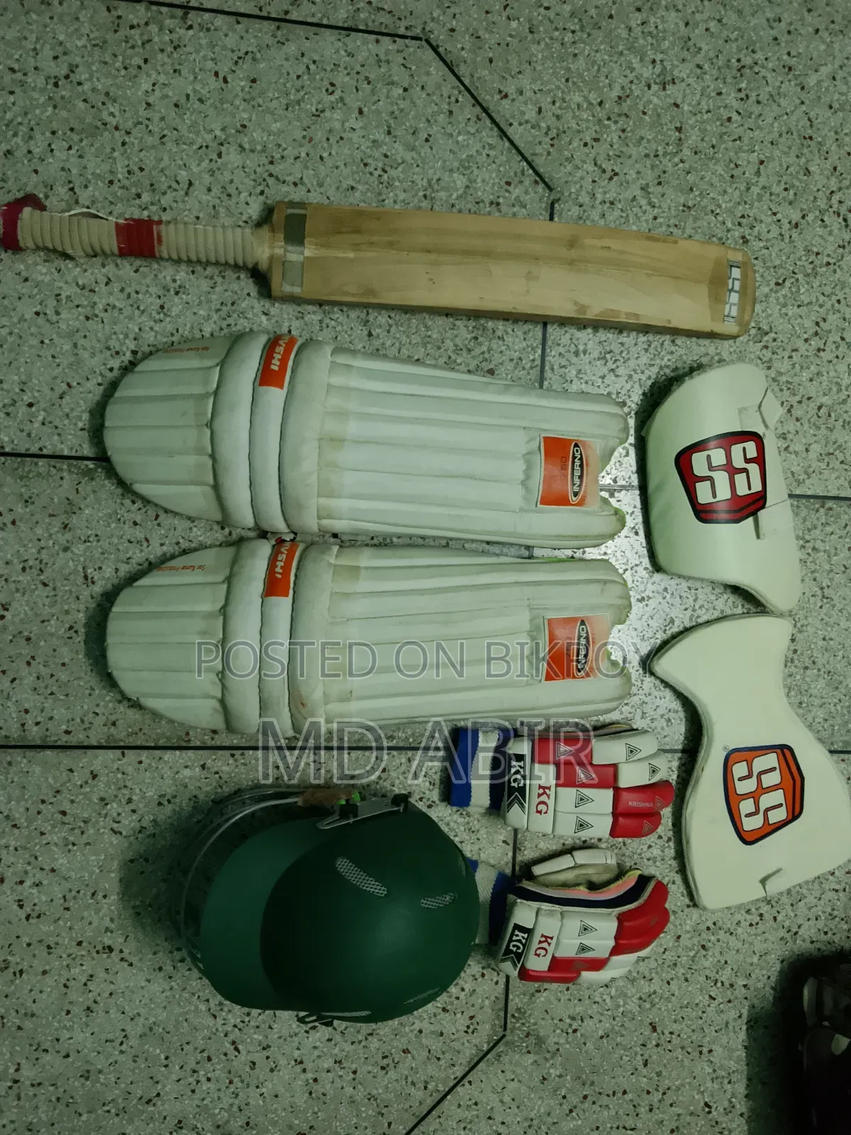Cricket Kits