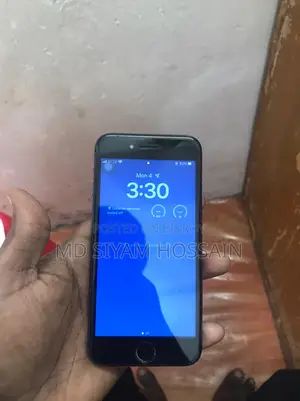 Apple iPhone 8 64 GB Black