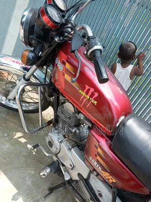 Bajaj Boxer 2017 Red