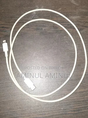 iPhone 14 Charger. 9 Months Old Used