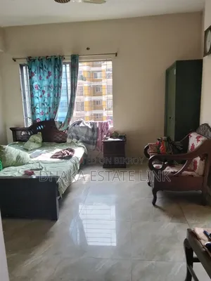 5bdrm Apartment in Mogbazar for Sale