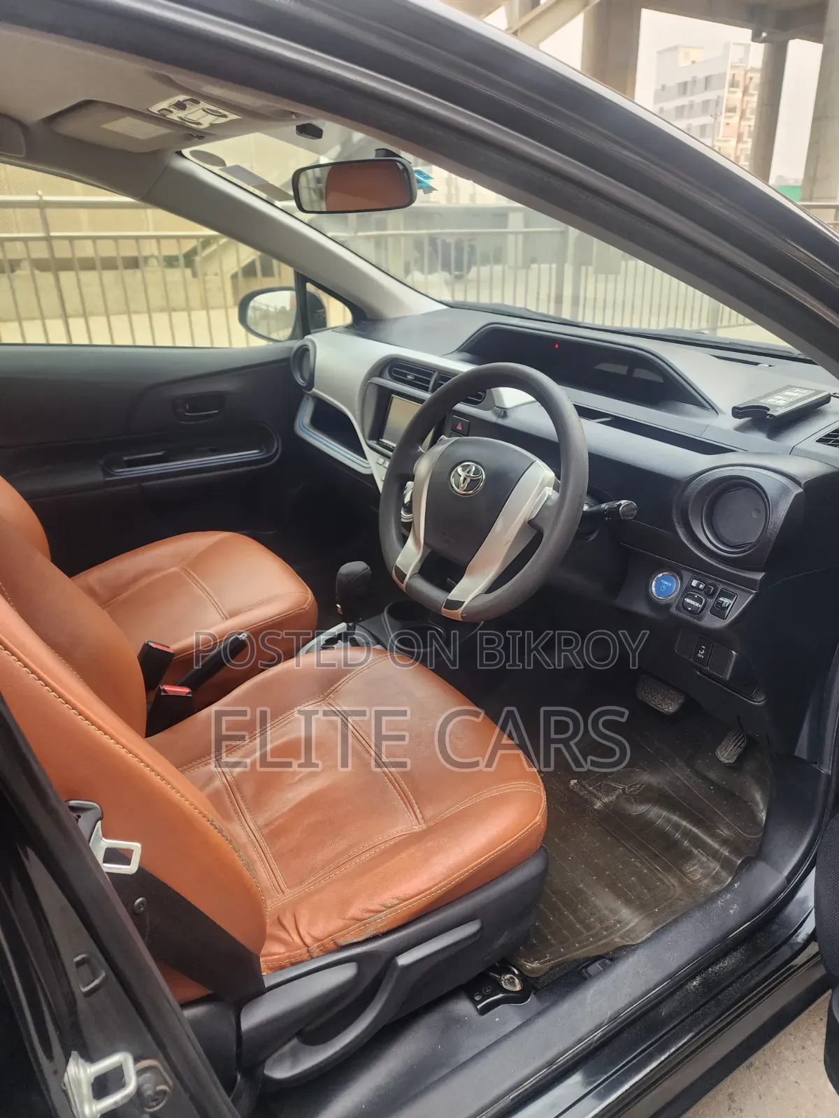Toyota Aqua 2013 Black
