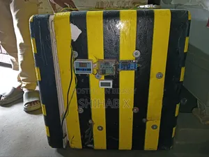 176 ডিমের অটোমেটিক ইনকিউবেটর