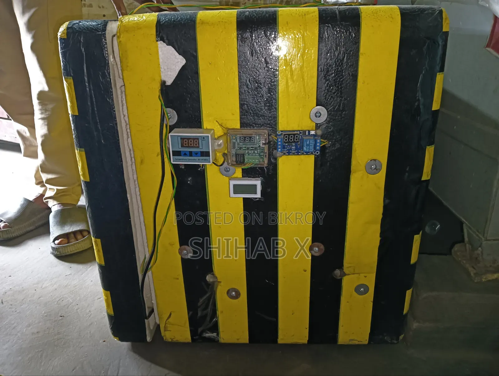 176 ডিমের অটোমেটিক ইনকিউবেটর