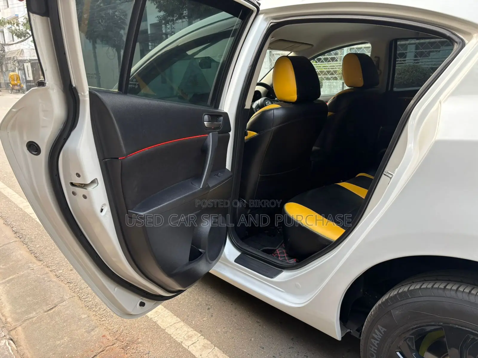 Mazda Axela 2011 White