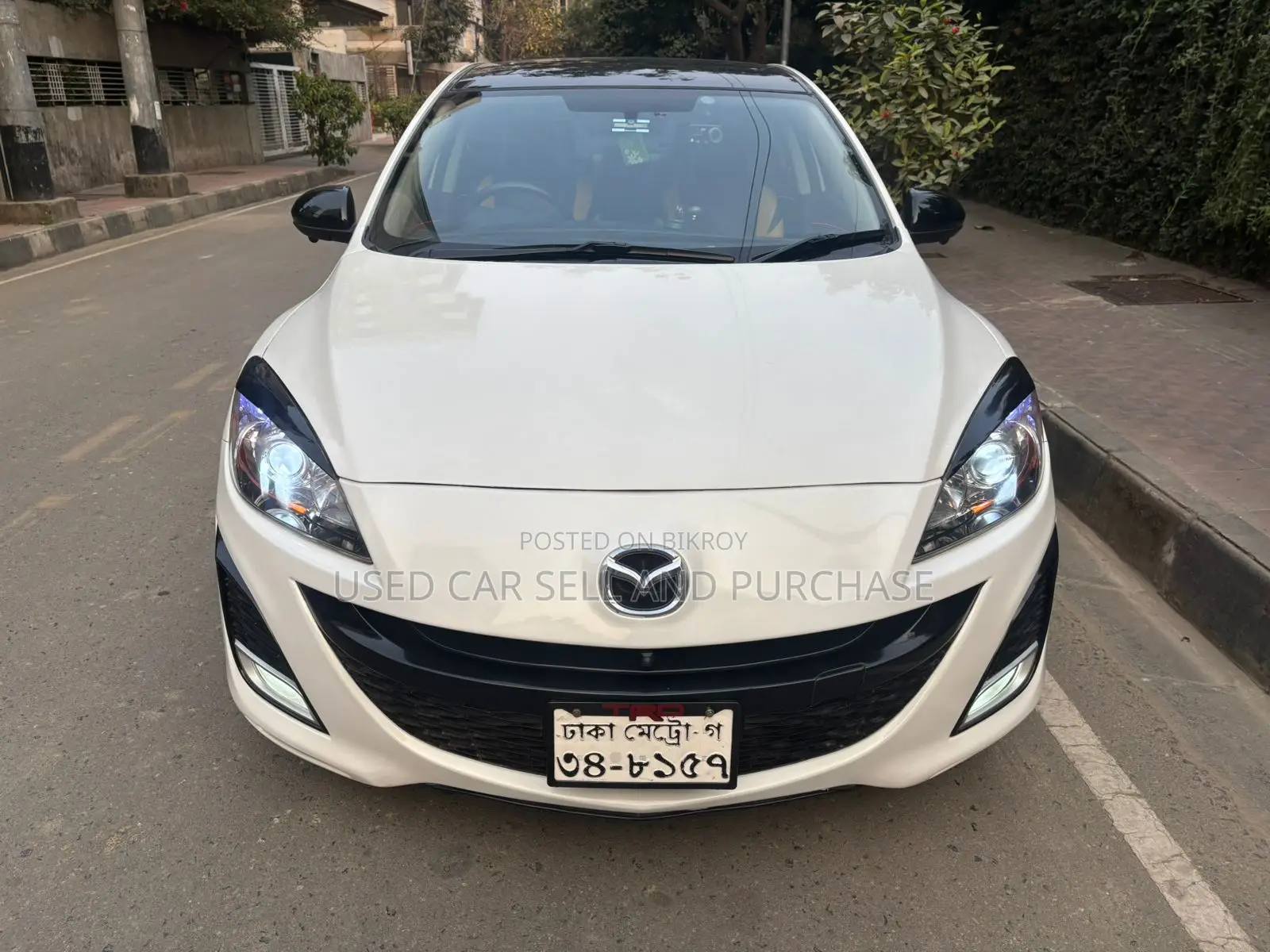 Mazda Axela 2011 White